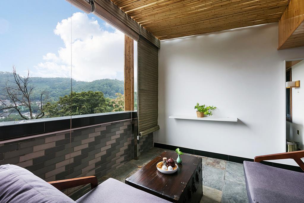 Hangzhou Puyu Travelling With Hotel Exterior photo